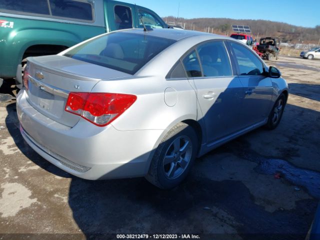 Photo 3 VIN: 1G1PC5SB0E7102908 - CHEVROLET CRUZE 