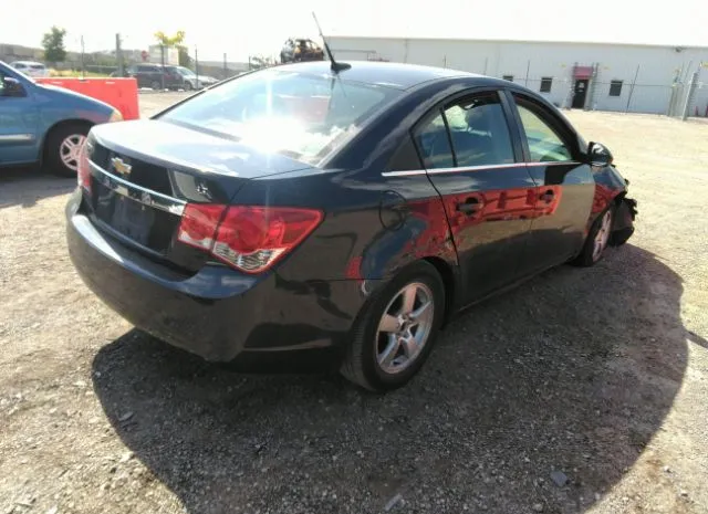 Photo 3 VIN: 1G1PC5SB0E7108143 - CHEVROLET CRUZE 