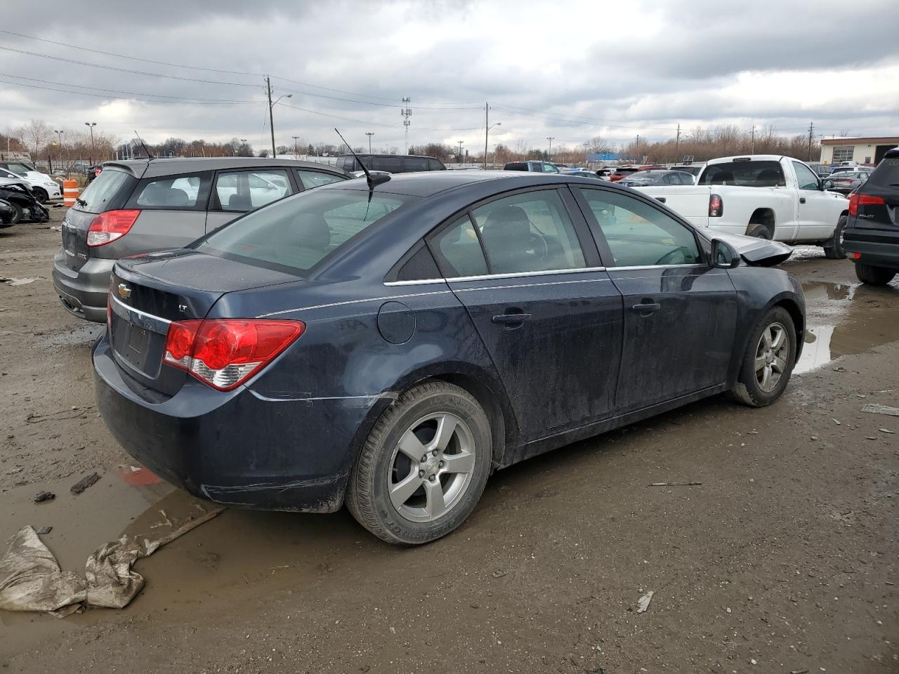 Photo 2 VIN: 1G1PC5SB0E7110863 - CHEVROLET CRUZE 