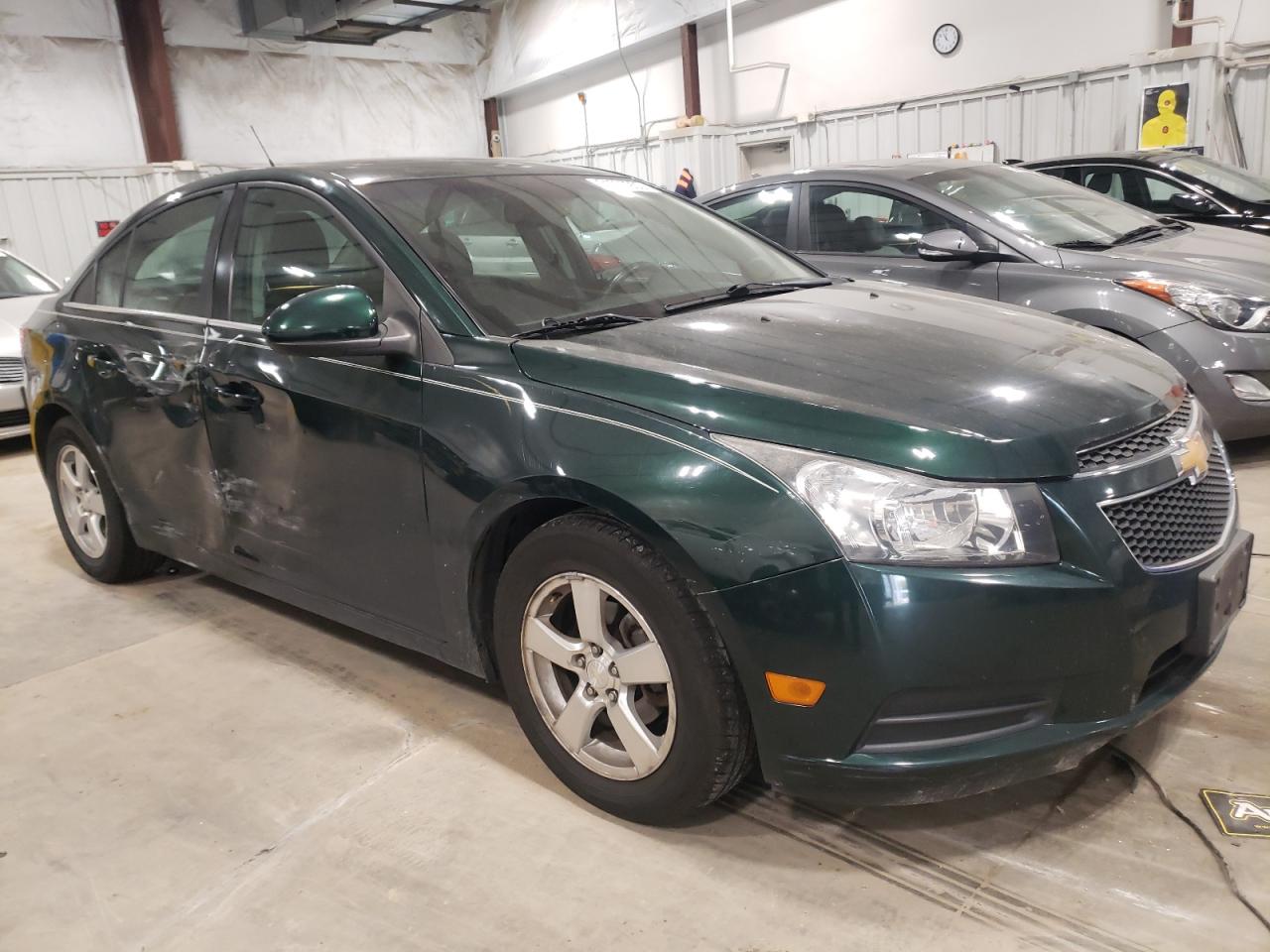 Photo 3 VIN: 1G1PC5SB0E7153907 - CHEVROLET CRUZE 