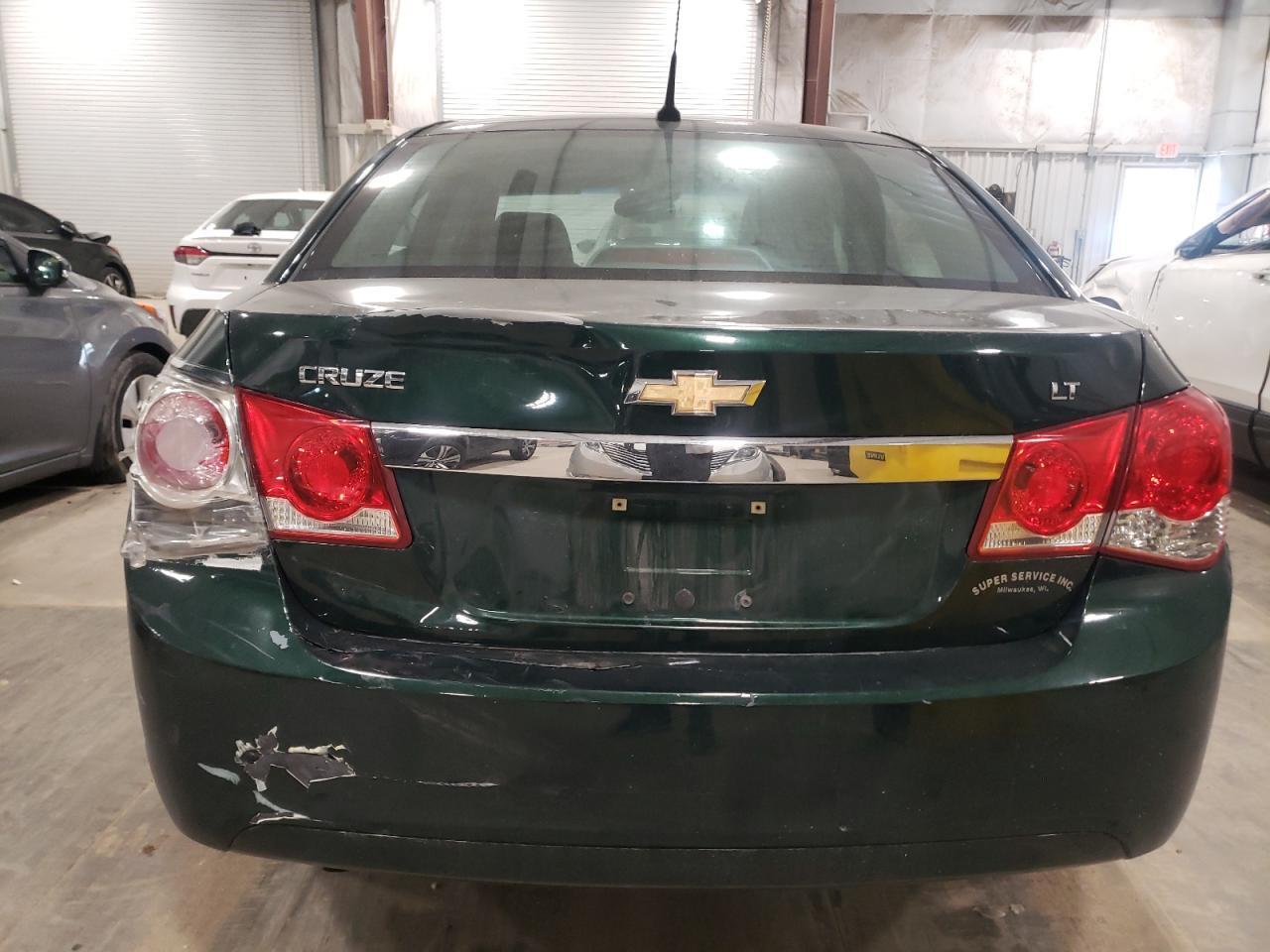 Photo 5 VIN: 1G1PC5SB0E7153907 - CHEVROLET CRUZE 