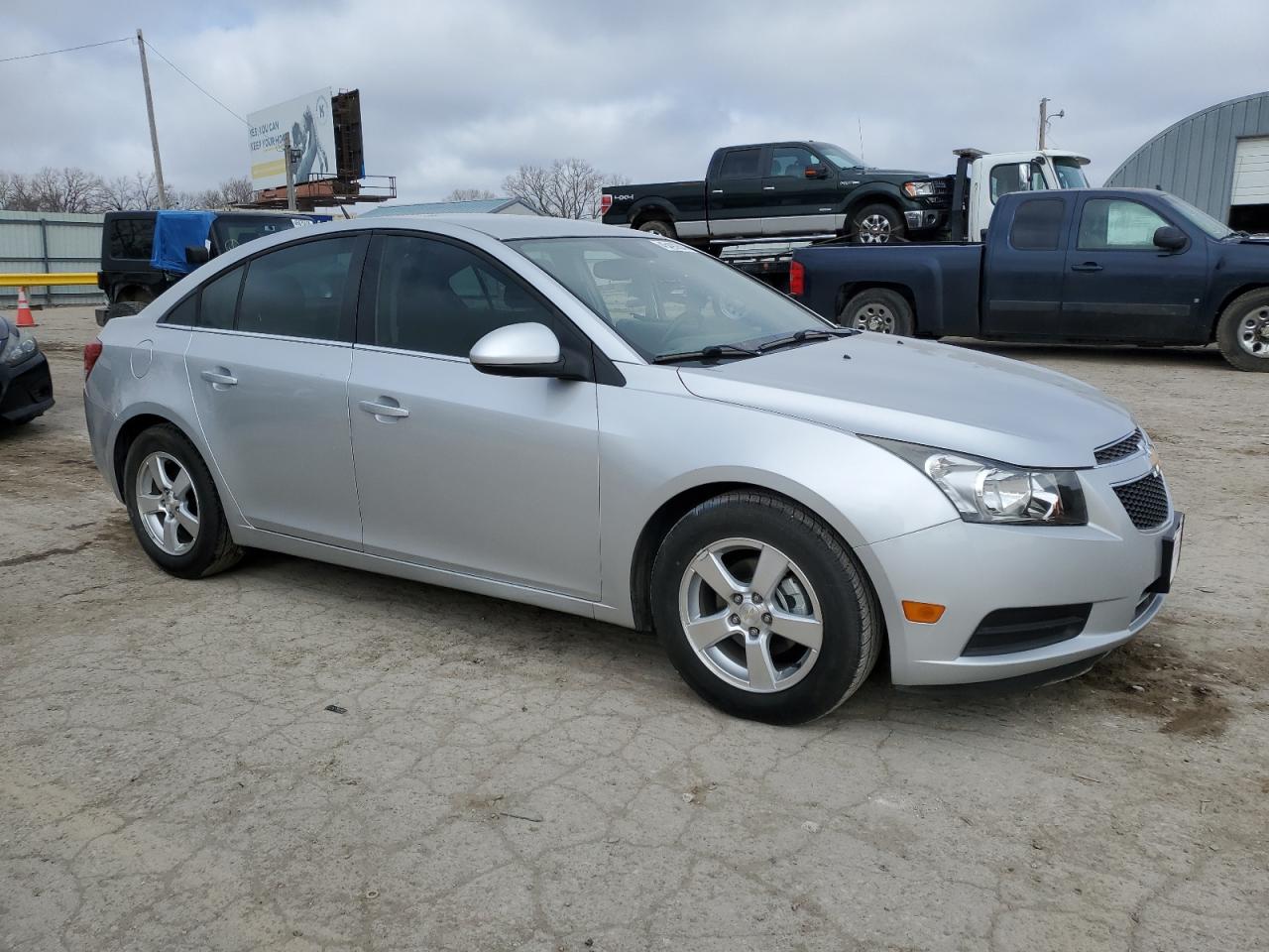 Photo 3 VIN: 1G1PC5SB0E7181898 - CHEVROLET CRUZE 