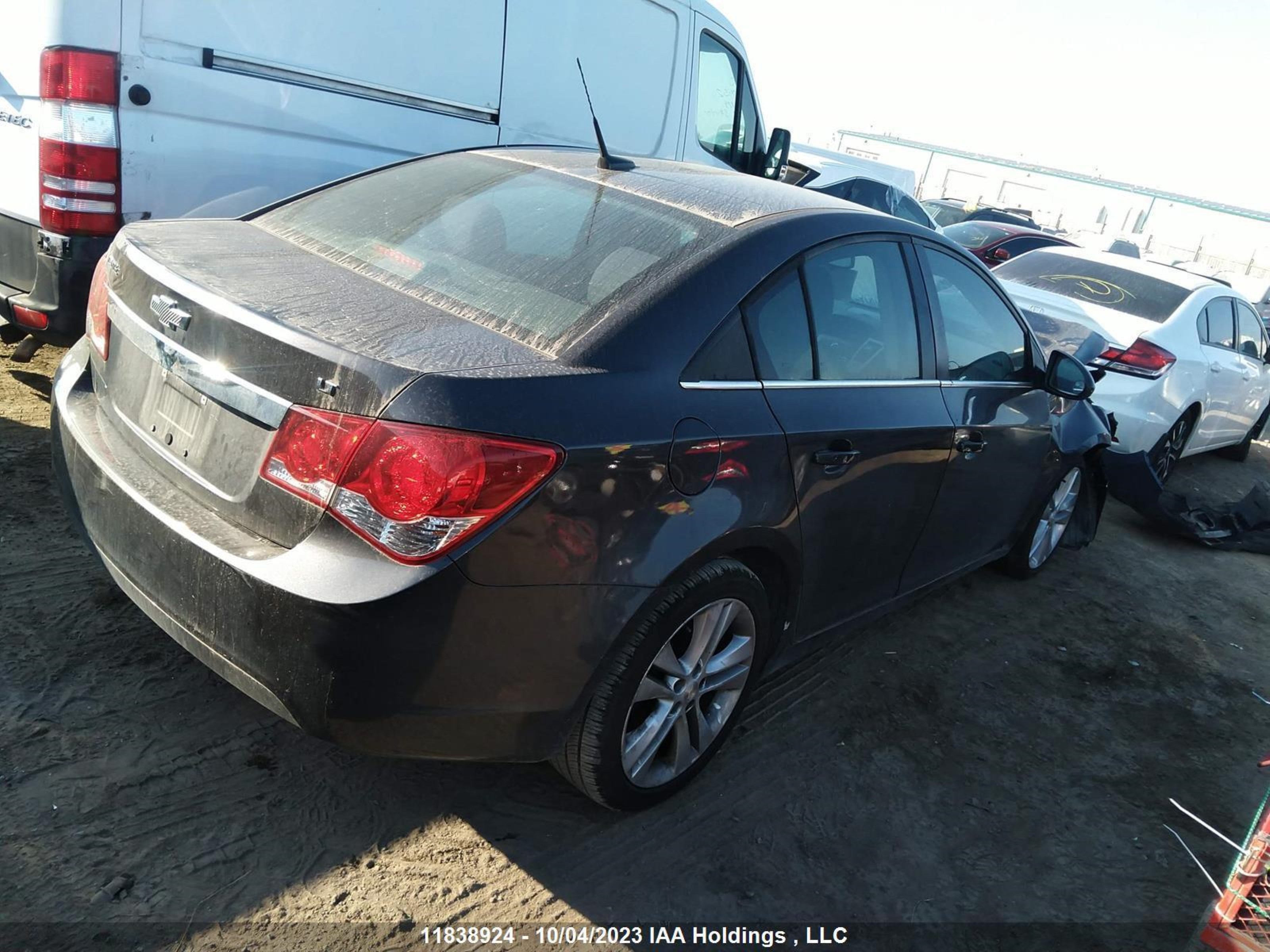 Photo 3 VIN: 1G1PC5SB0E7279765 - CHEVROLET CRUZE 