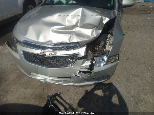 Photo 5 VIN: 1G1PC5SB0E7326907 - CHEVROLET CRUZE 