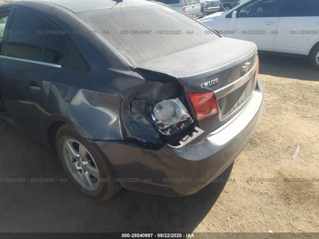 Photo 5 VIN: 1G1PC5SB0E7408104 - CHEVROLET CRUZE 