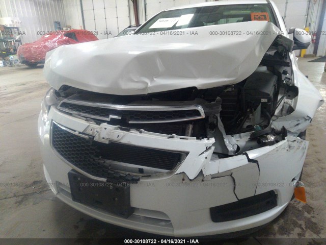 Photo 5 VIN: 1G1PC5SB0E7418647 - CHEVROLET CRUZE 