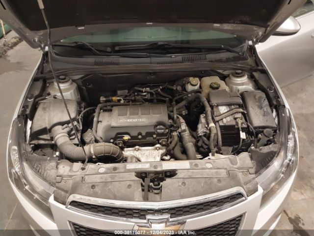 Photo 9 VIN: 1G1PC5SB0E7431530 - CHEVROLET CRUZE 