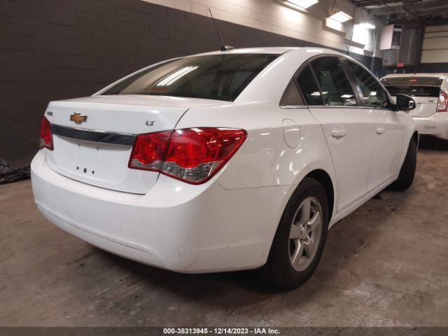 Photo 3 VIN: 1G1PC5SB0E7433939 - CHEVROLET CRUZE 