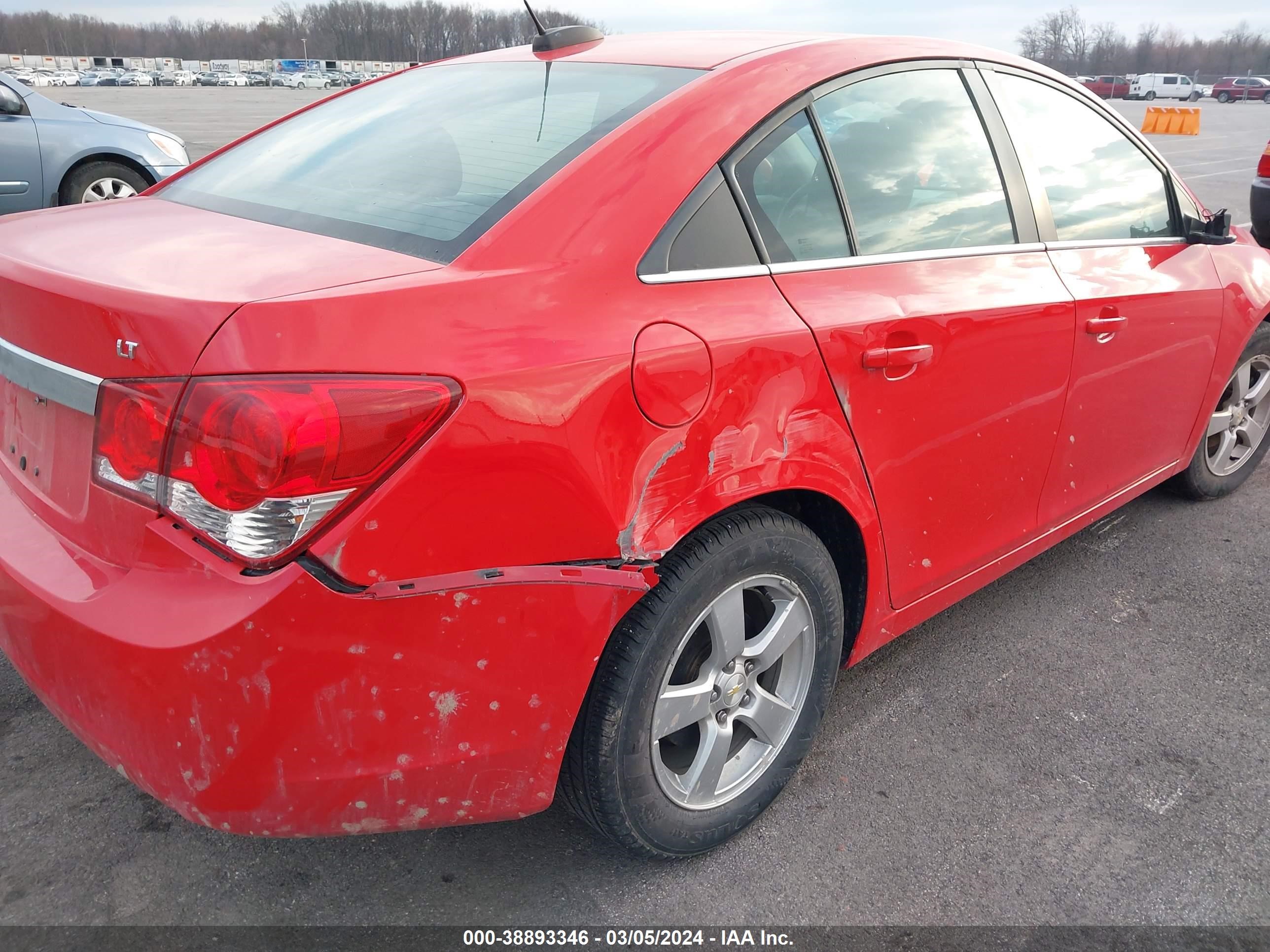 Photo 5 VIN: 1G1PC5SB0F7217137 - CHEVROLET CRUZE 