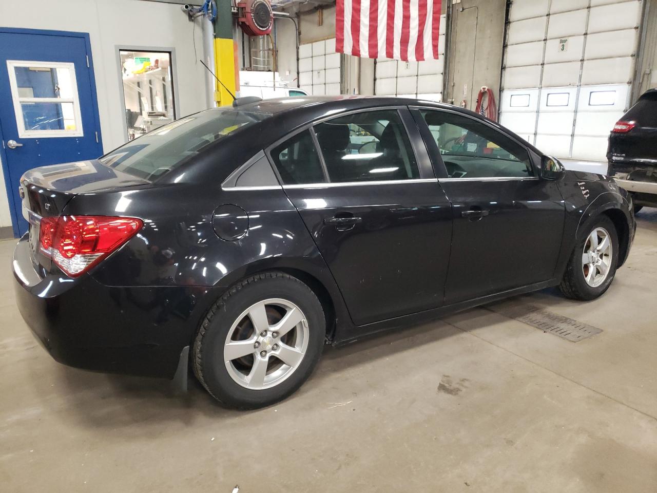 Photo 2 VIN: 1G1PC5SB0F7296308 - CHEVROLET CRUZE 