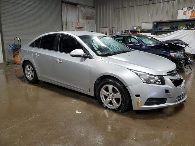 Photo 3 VIN: 1G1PC5SB1D7137097 - CHEVROLET CRUZE LT 