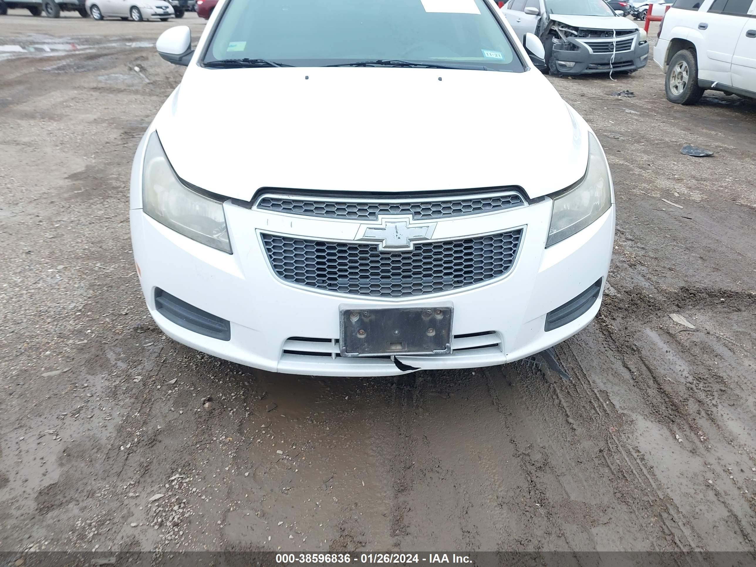 Photo 5 VIN: 1G1PC5SB1D7148519 - CHEVROLET CRUZE 