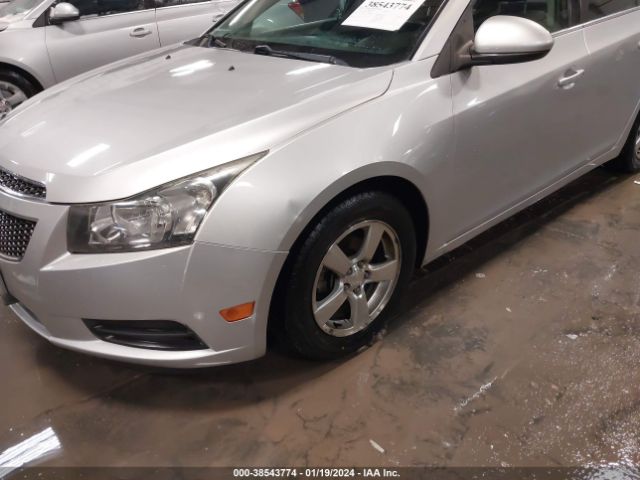 Photo 5 VIN: 1G1PC5SB1E7101637 - CHEVROLET CRUZE 