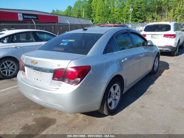 Photo 3 VIN: 1G1PC5SB1E7112394 - CHEVROLET CRUZE 