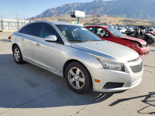 Photo 3 VIN: 1G1PC5SB1E7186804 - CHEVROLET CRUZE 