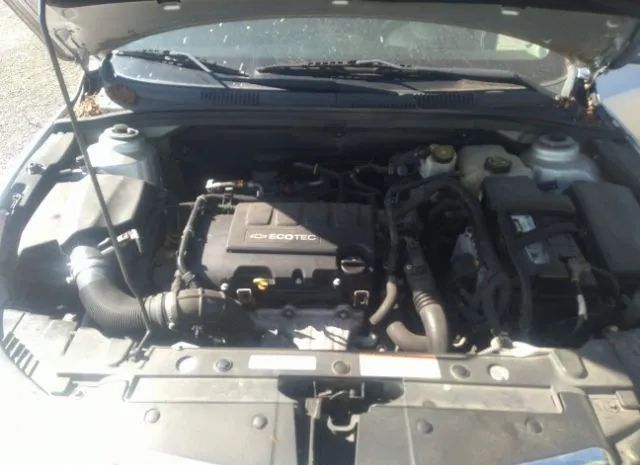 Photo 9 VIN: 1G1PC5SB1E7205495 - CHEVROLET CRUZE 