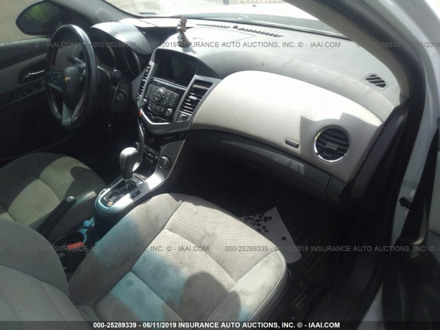 Photo 4 VIN: 1G1PC5SB1E7230199 - CHEVROLET CRUZE 