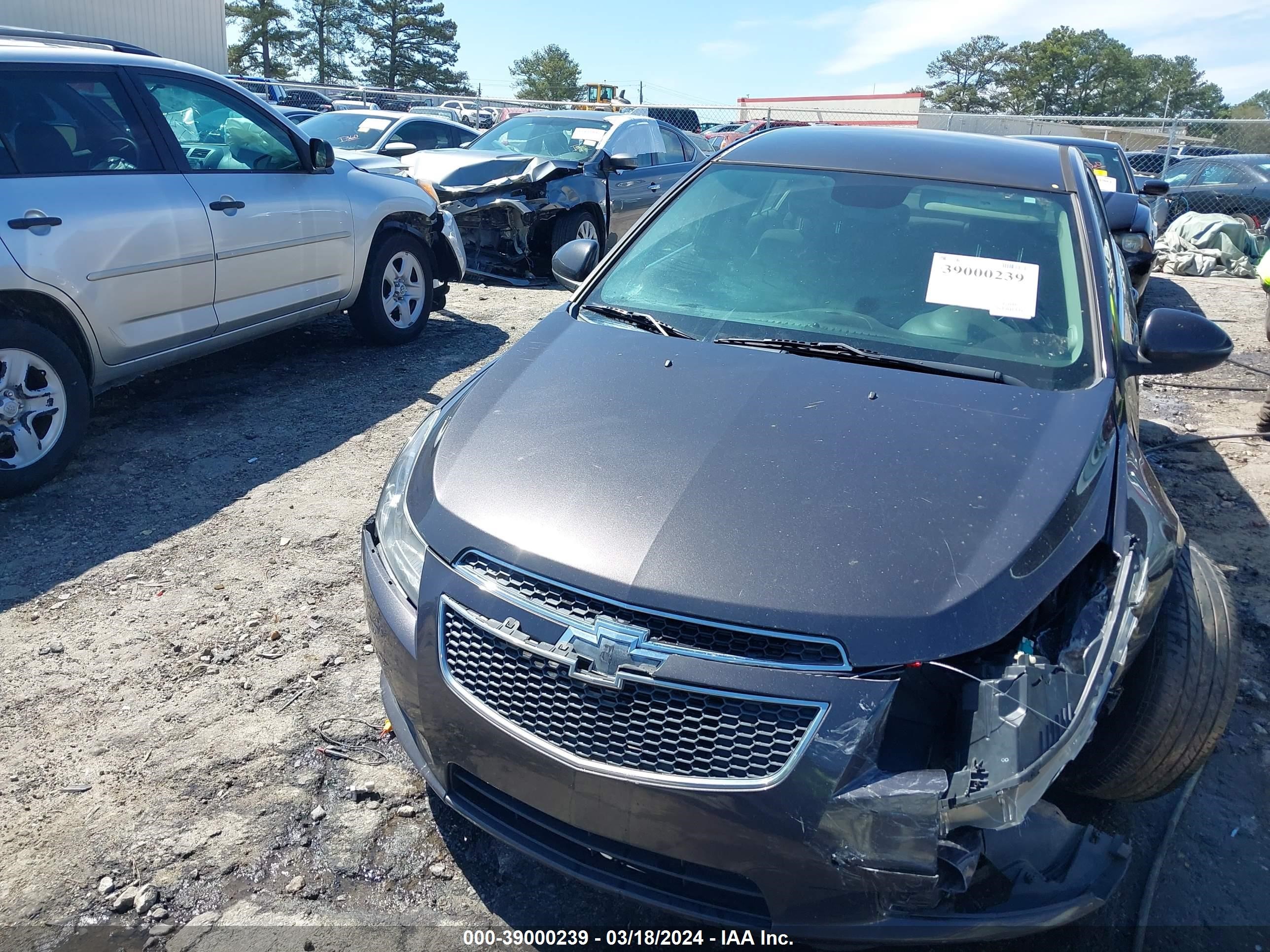 Photo 11 VIN: 1G1PC5SB1E7238691 - CHEVROLET CRUZE 