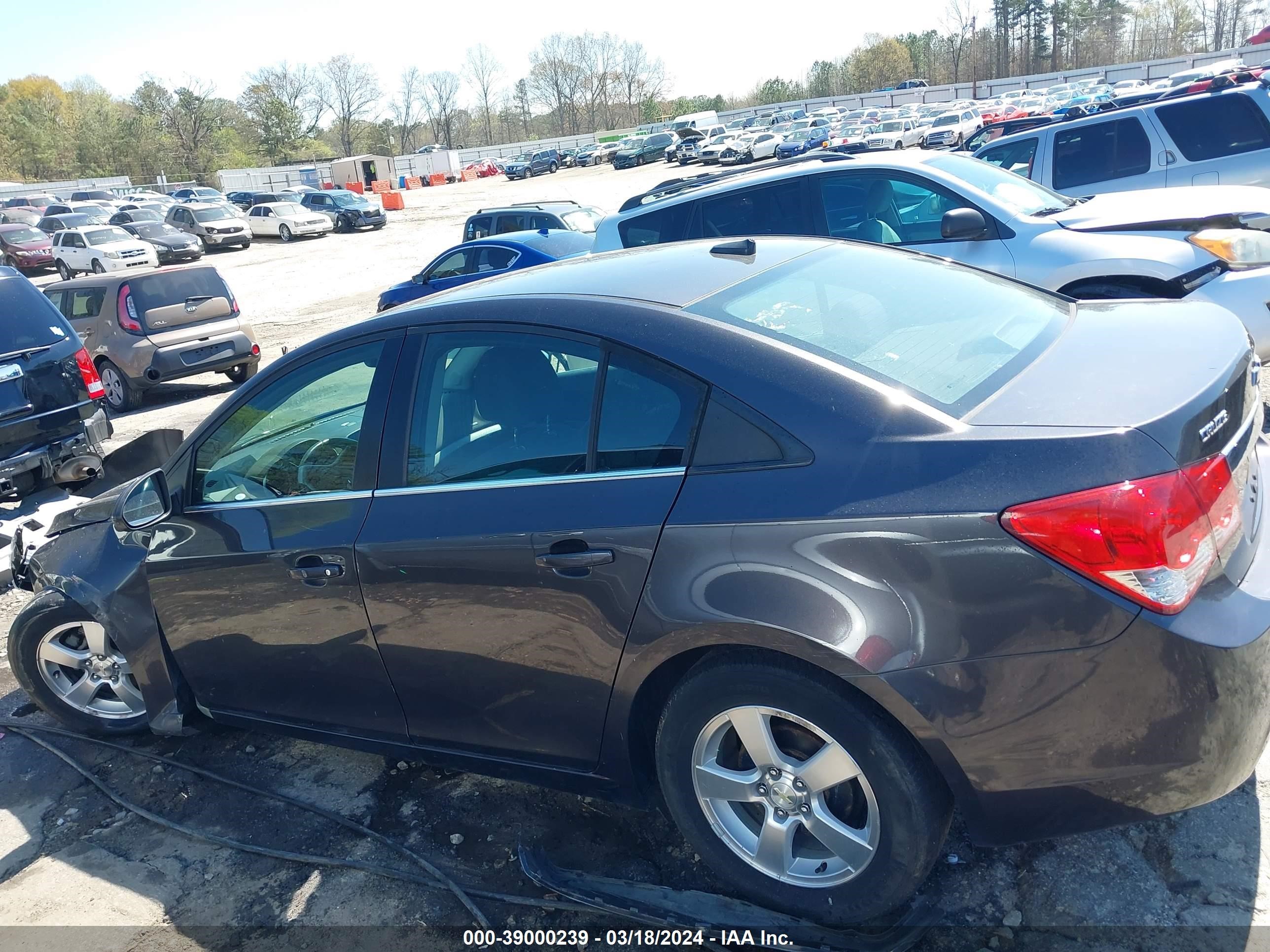 Photo 13 VIN: 1G1PC5SB1E7238691 - CHEVROLET CRUZE 