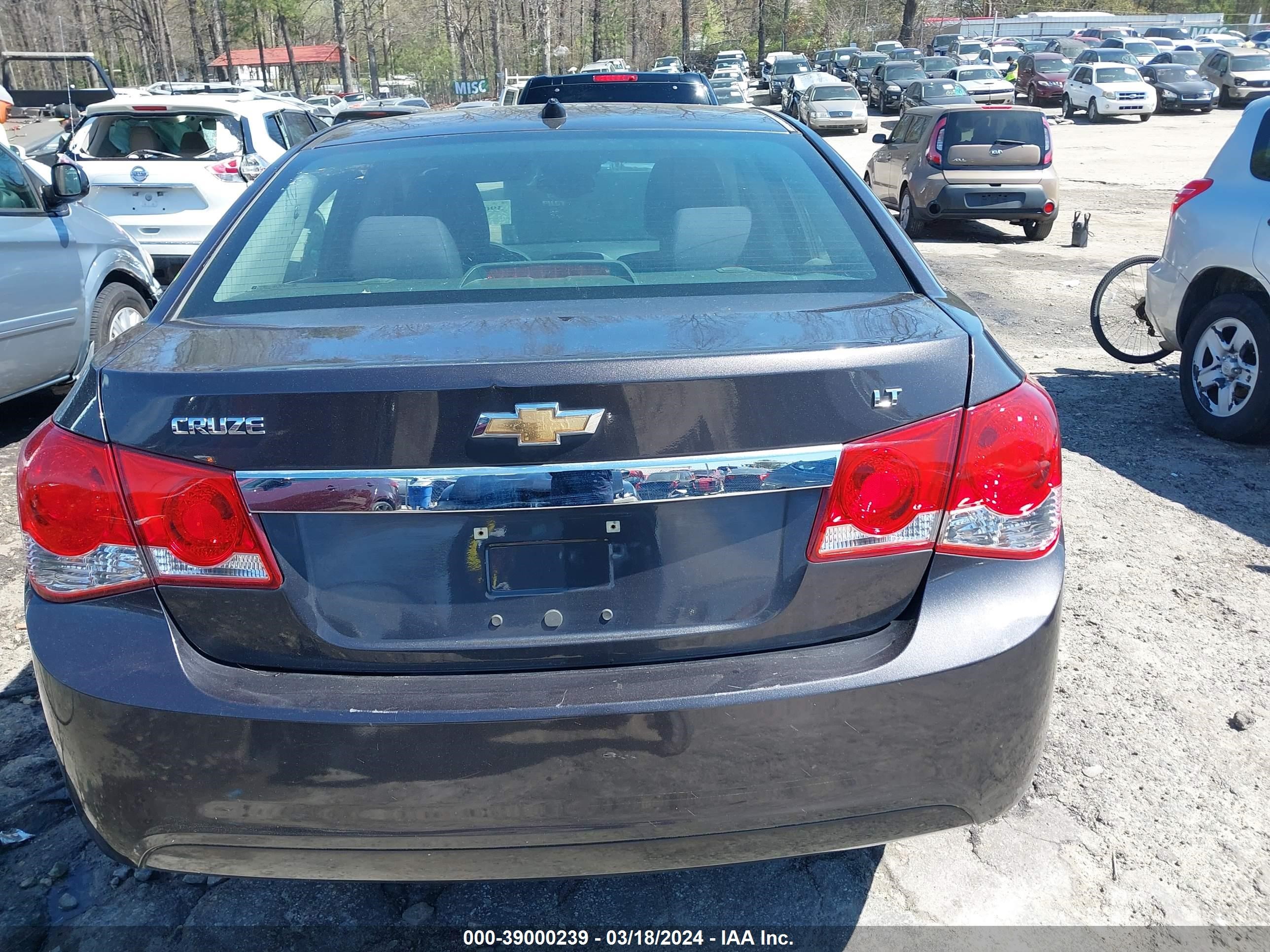 Photo 15 VIN: 1G1PC5SB1E7238691 - CHEVROLET CRUZE 