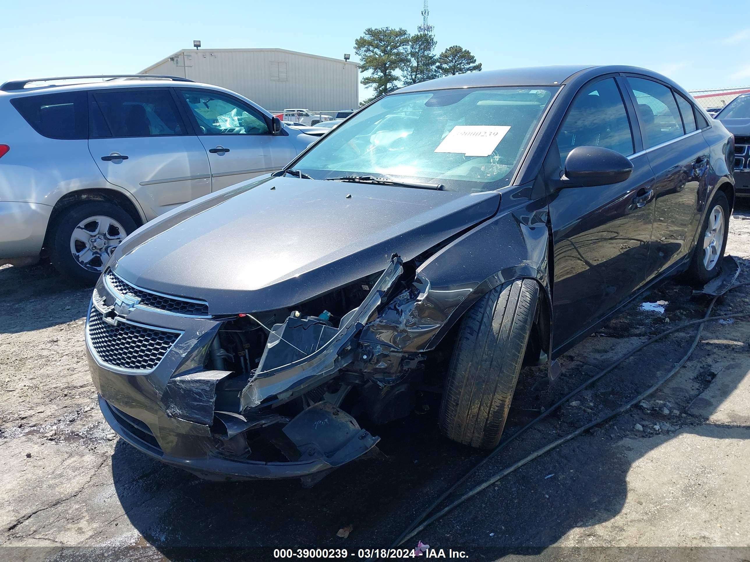 Photo 5 VIN: 1G1PC5SB1E7238691 - CHEVROLET CRUZE 