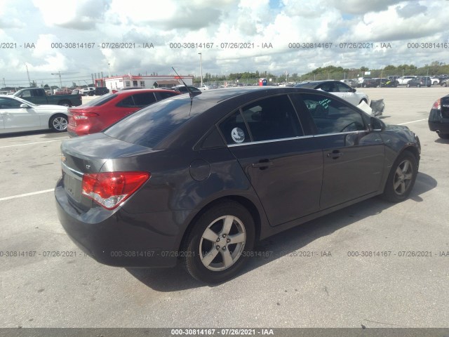 Photo 3 VIN: 1G1PC5SB1E7338788 - CHEVROLET CRUZE 