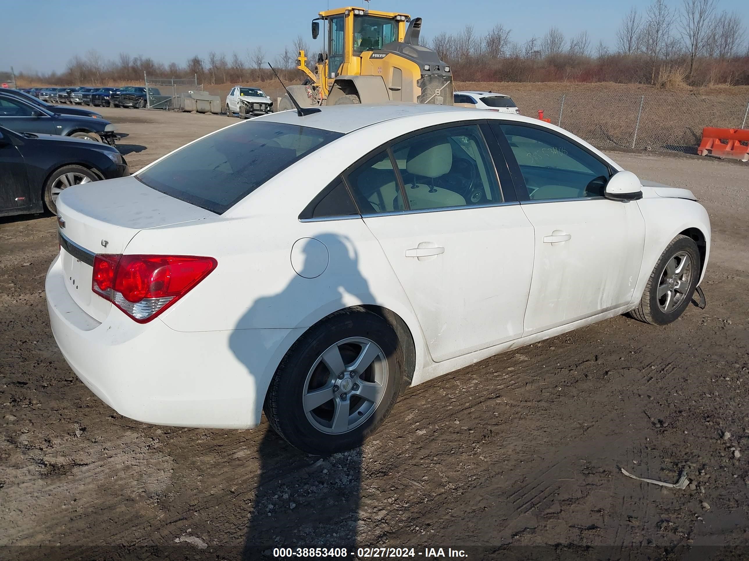 Photo 3 VIN: 1G1PC5SB1E7387375 - CHEVROLET CRUZE 