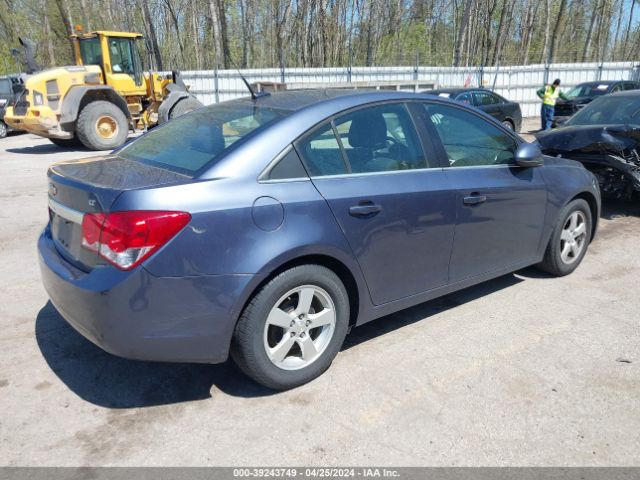 Photo 3 VIN: 1G1PC5SB1E7460535 - CHEVROLET CRUZE 