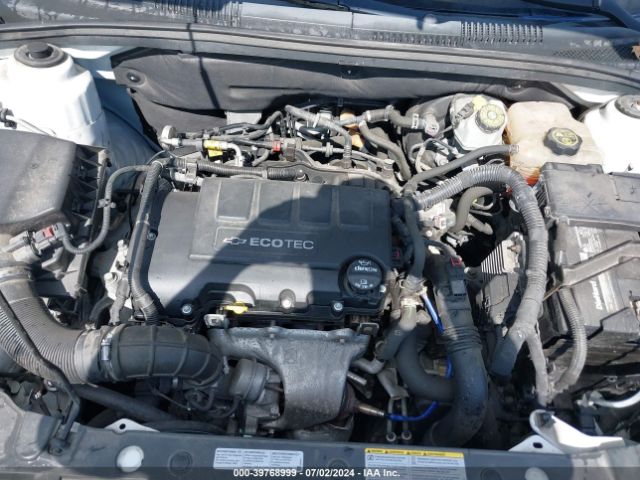 Photo 9 VIN: 1G1PC5SB1F7143498 - CHEVROLET CRUZE 