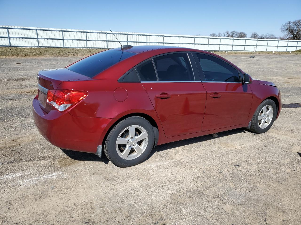 Photo 2 VIN: 1G1PC5SB1F7240071 - CHEVROLET CRUZE 