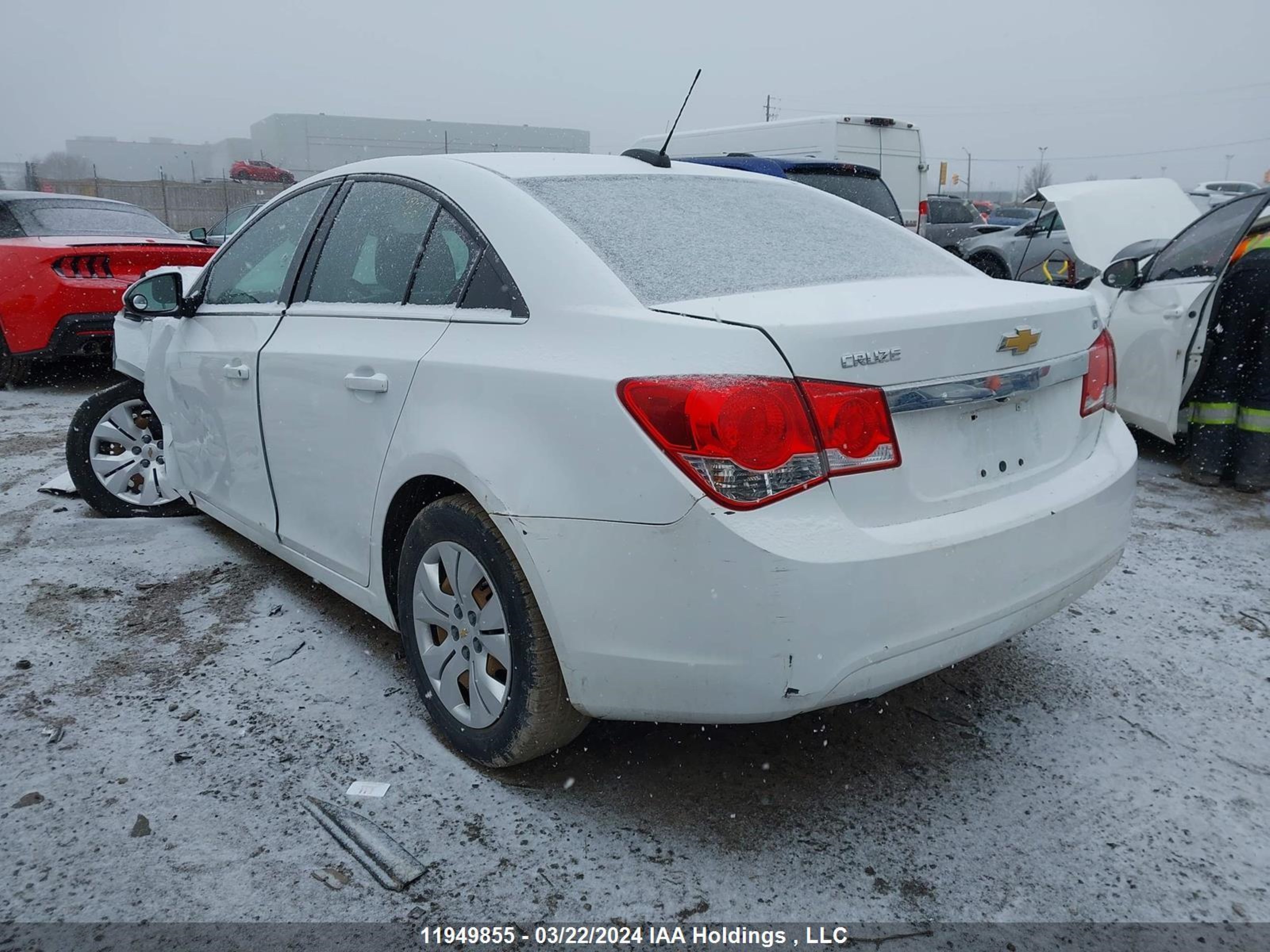 Photo 2 VIN: 1G1PC5SB1F7279582 - CHEVROLET CRUZE 