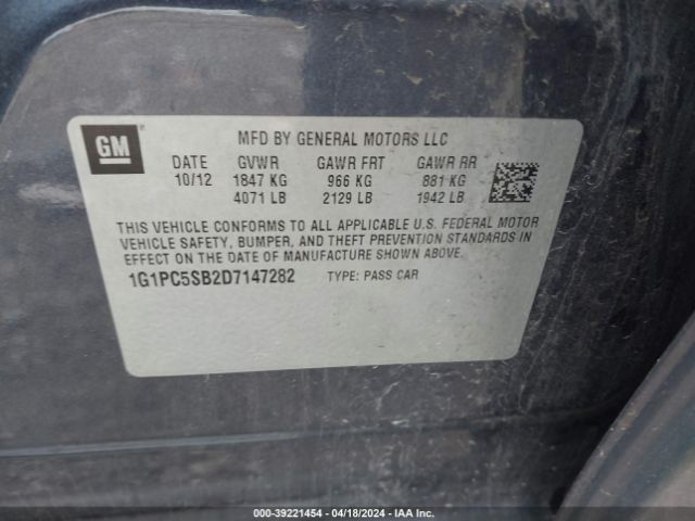 Photo 8 VIN: 1G1PC5SB2D7147282 - CHEVROLET CRUZE 