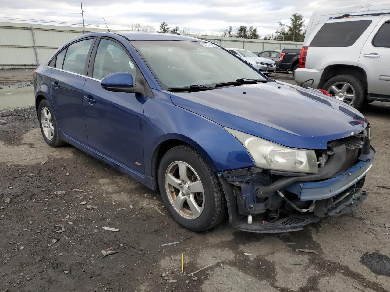 Photo 3 VIN: 1G1PC5SB2D7168617 - CHEVROLET CRUZE 