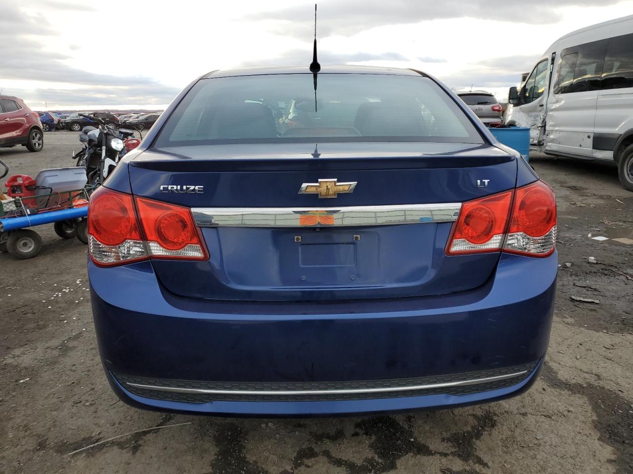 Photo 5 VIN: 1G1PC5SB2D7168617 - CHEVROLET CRUZE 