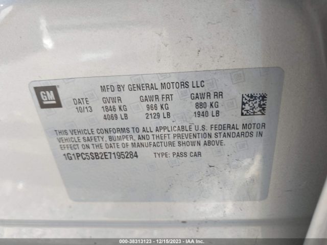 Photo 8 VIN: 1G1PC5SB2E7195284 - CHEVROLET CRUZE 