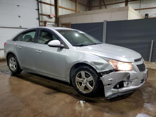 Photo 3 VIN: 1G1PC5SB2E7233919 - CHEVROLET CRUZE 