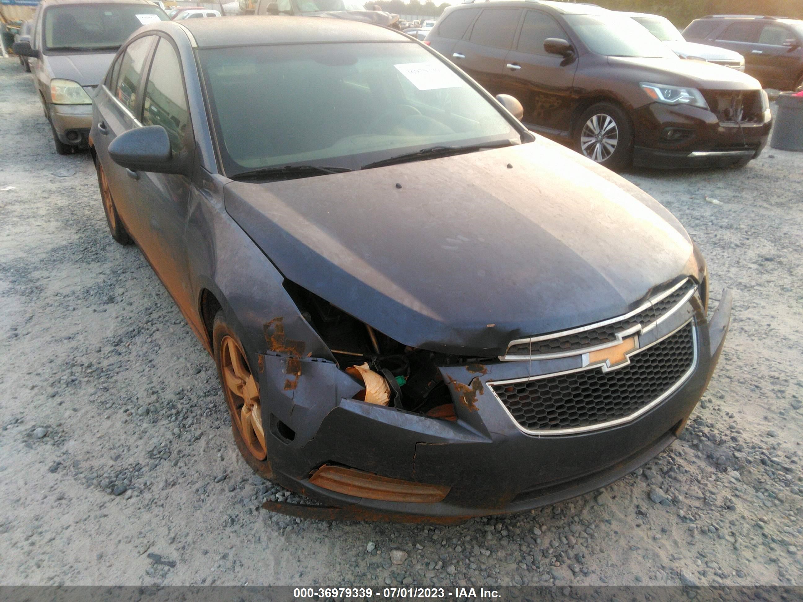 Photo 5 VIN: 1G1PC5SB2E7268010 - CHEVROLET CRUZE 