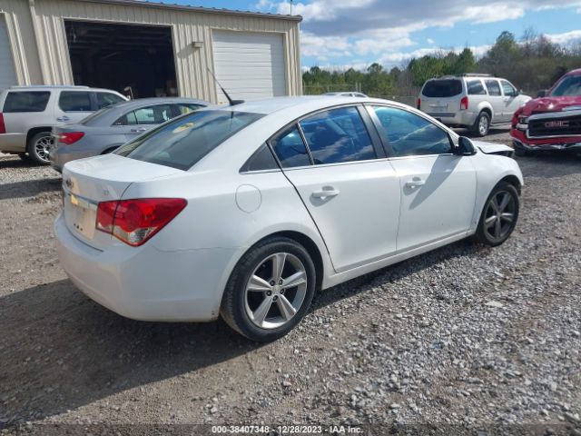 Photo 3 VIN: 1G1PC5SB2E7273417 - CHEVROLET CRUZE 