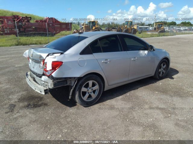 Photo 3 VIN: 1G1PC5SB2E7429004 - CHEVROLET CRUZE 