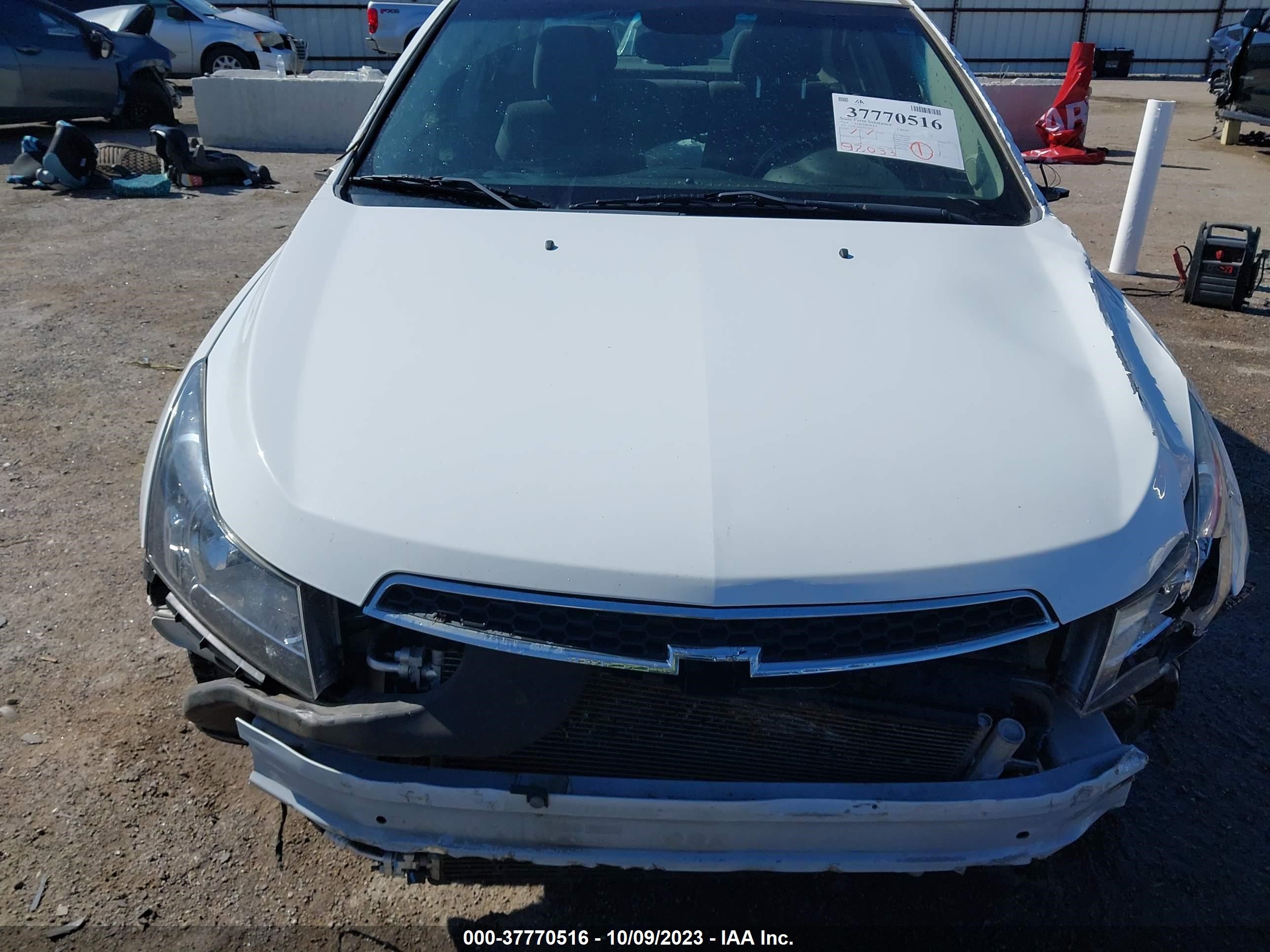 Photo 12 VIN: 1G1PC5SB3D7105073 - CHEVROLET CRUZE 