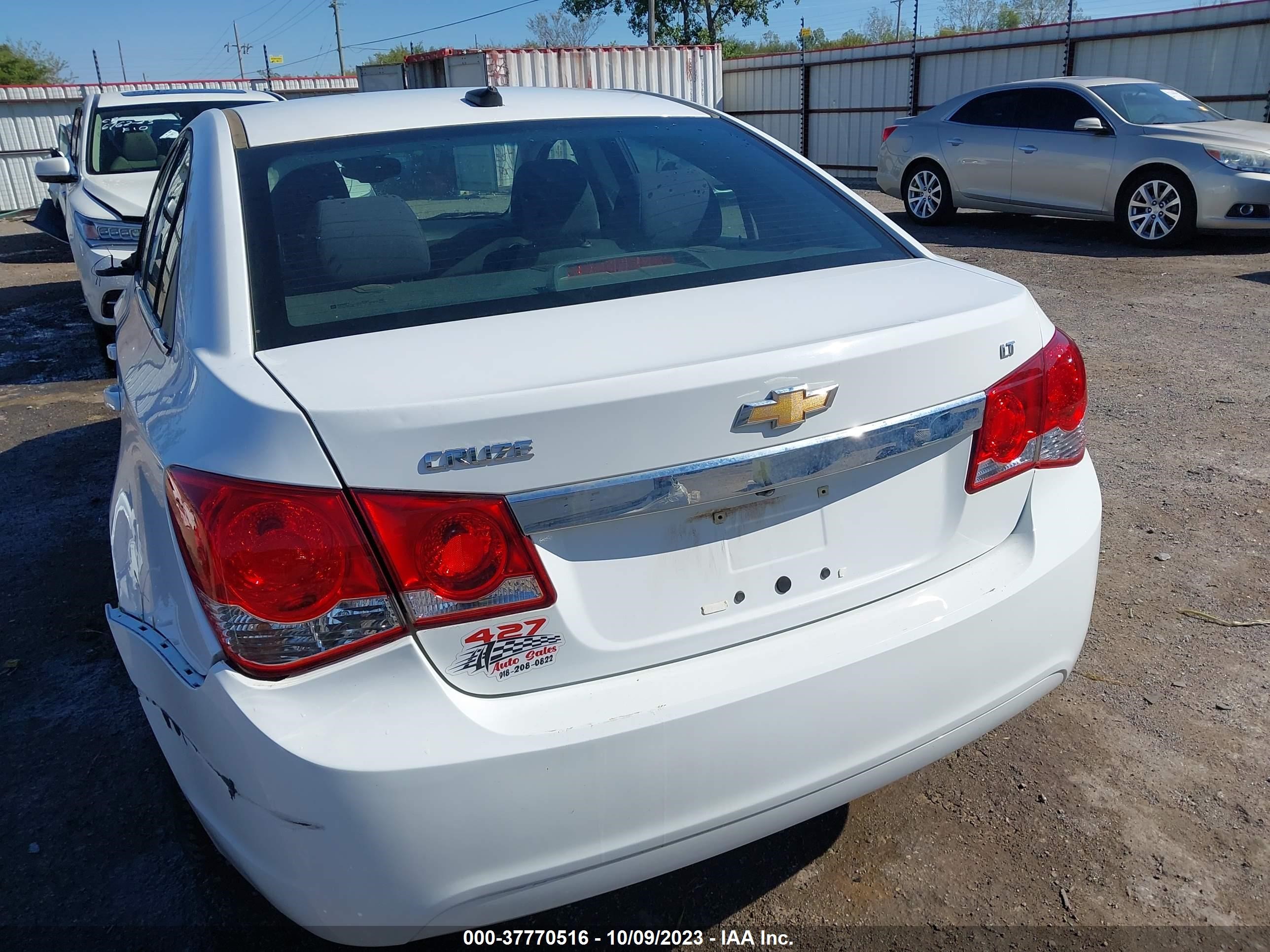 Photo 16 VIN: 1G1PC5SB3D7105073 - CHEVROLET CRUZE 