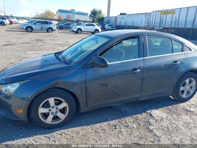 Photo 5 VIN: 1G1PC5SB3D7165919 - CHEVROLET CRUZE 