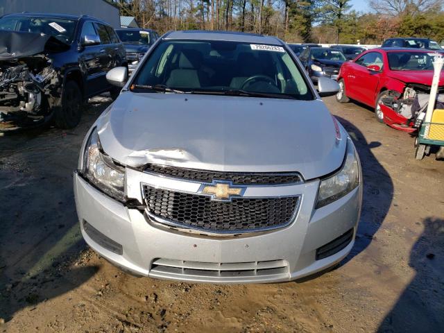 Photo 4 VIN: 1G1PC5SB3D7256379 - CHEVROLET CRUZE 