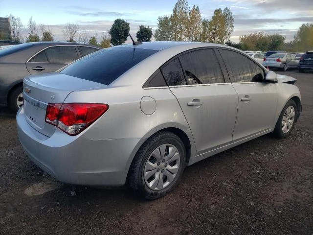 Photo 2 VIN: 1G1PC5SB3D7312241 - CHEVROLET CRUZE LT 