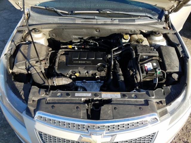 Photo 6 VIN: 1G1PC5SB3D7315608 - CHEVROLET CRUZE LT 