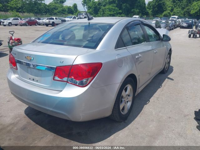 Photo 3 VIN: 1G1PC5SB3D7319352 - CHEVROLET CRUZE 