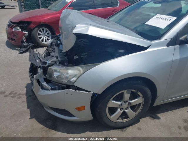 Photo 5 VIN: 1G1PC5SB3D7319352 - CHEVROLET CRUZE 