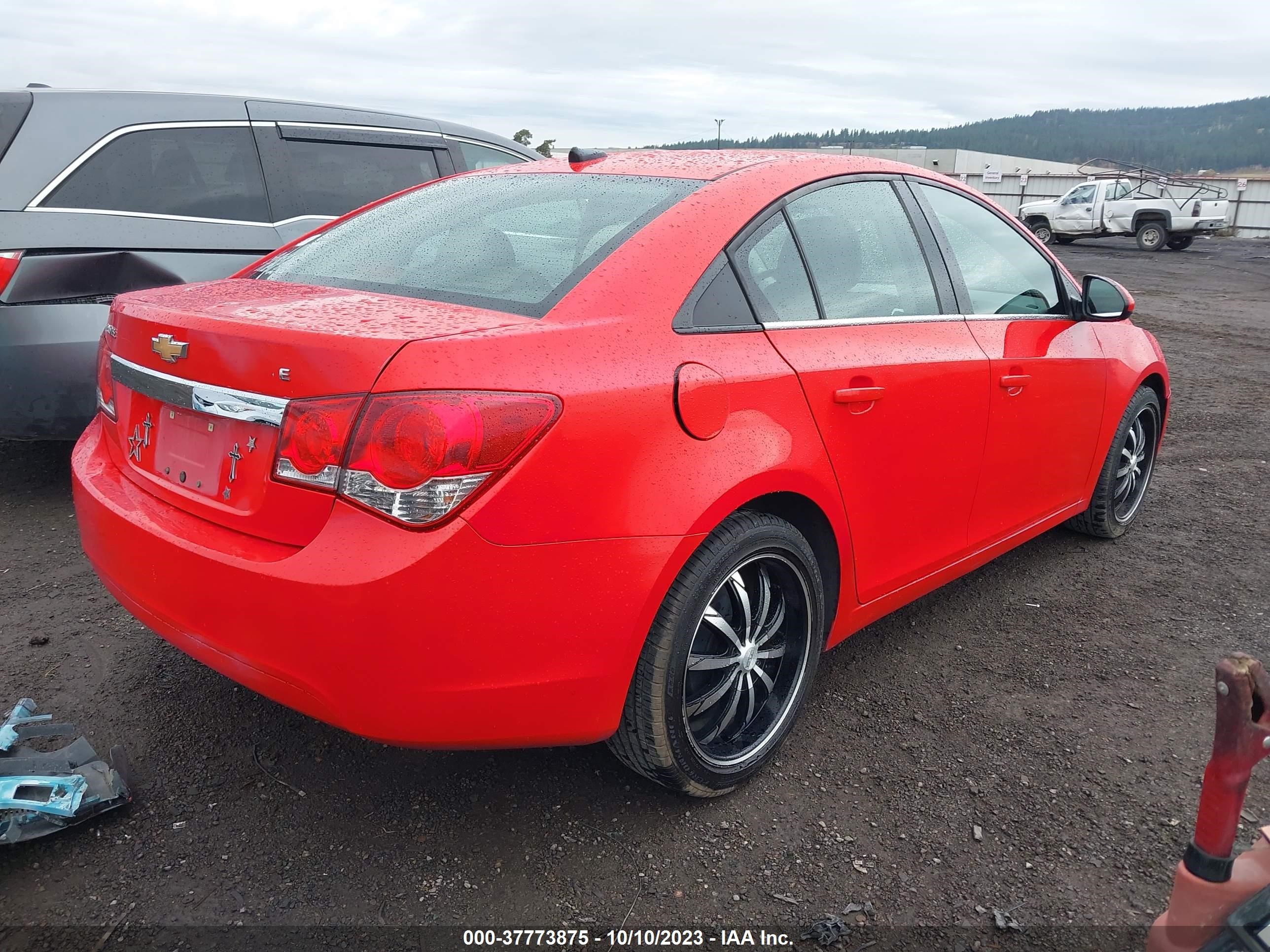 Photo 3 VIN: 1G1PC5SB3E7128225 - CHEVROLET CRUZE 