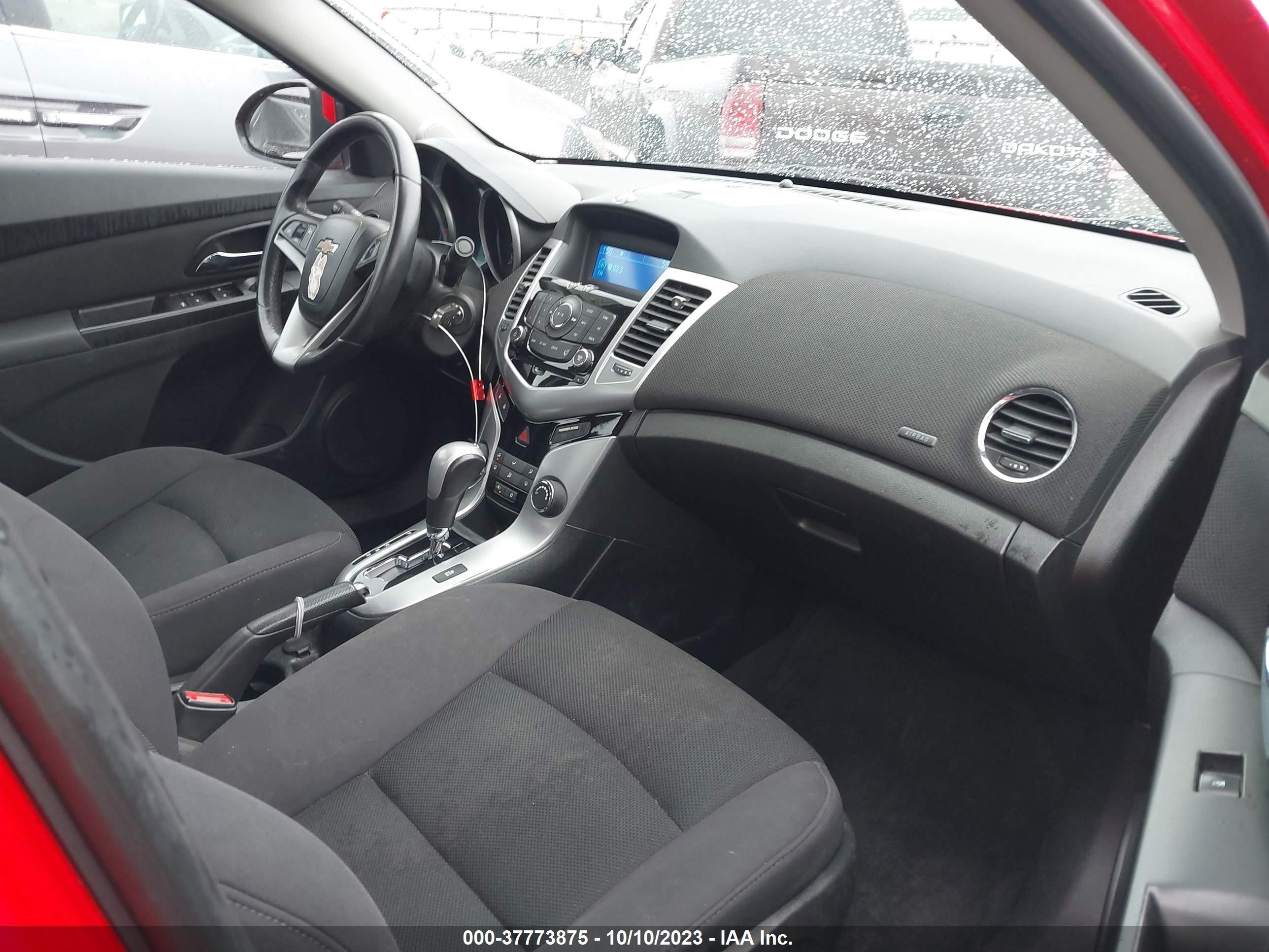 Photo 4 VIN: 1G1PC5SB3E7128225 - CHEVROLET CRUZE 