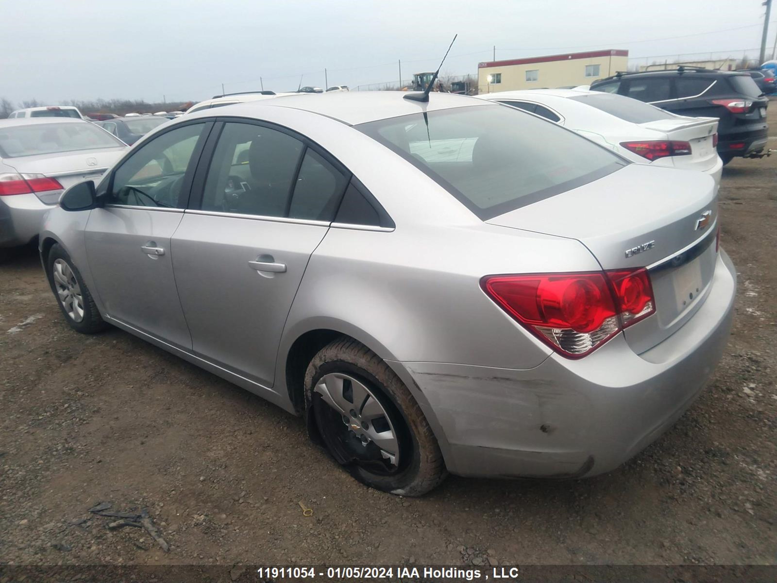 Photo 2 VIN: 1G1PC5SB3E7181622 - CHEVROLET CRUZE 